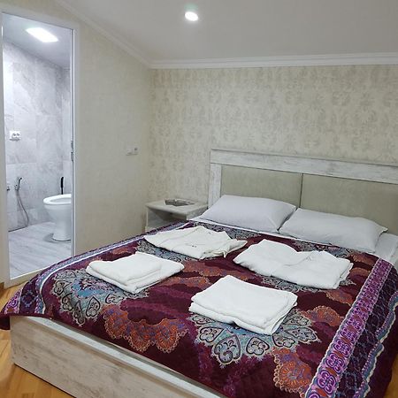 קוטאיסי Guest House 15A מראה חיצוני תמונה