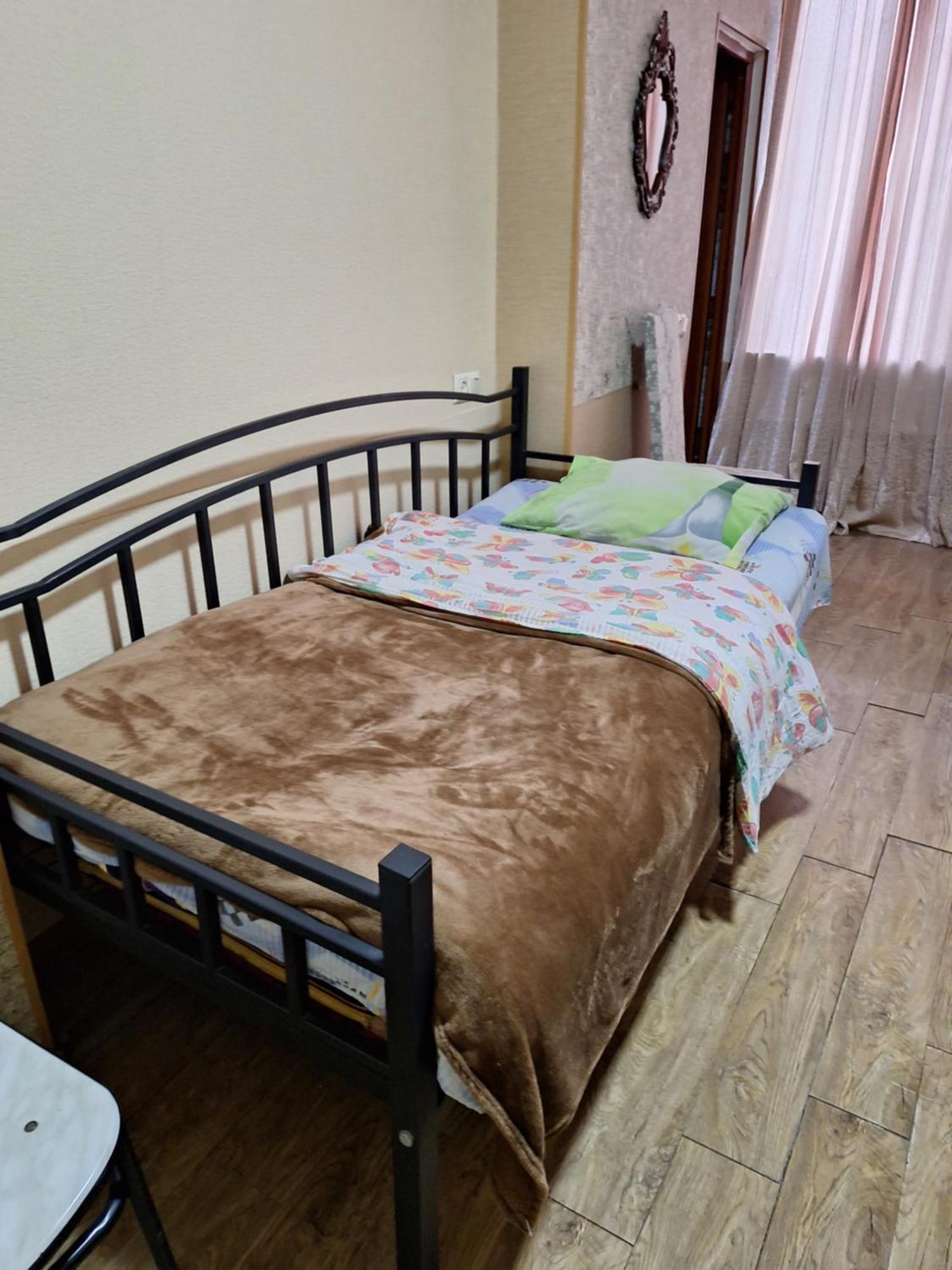 קוטאיסי Guest House 15A מראה חיצוני תמונה