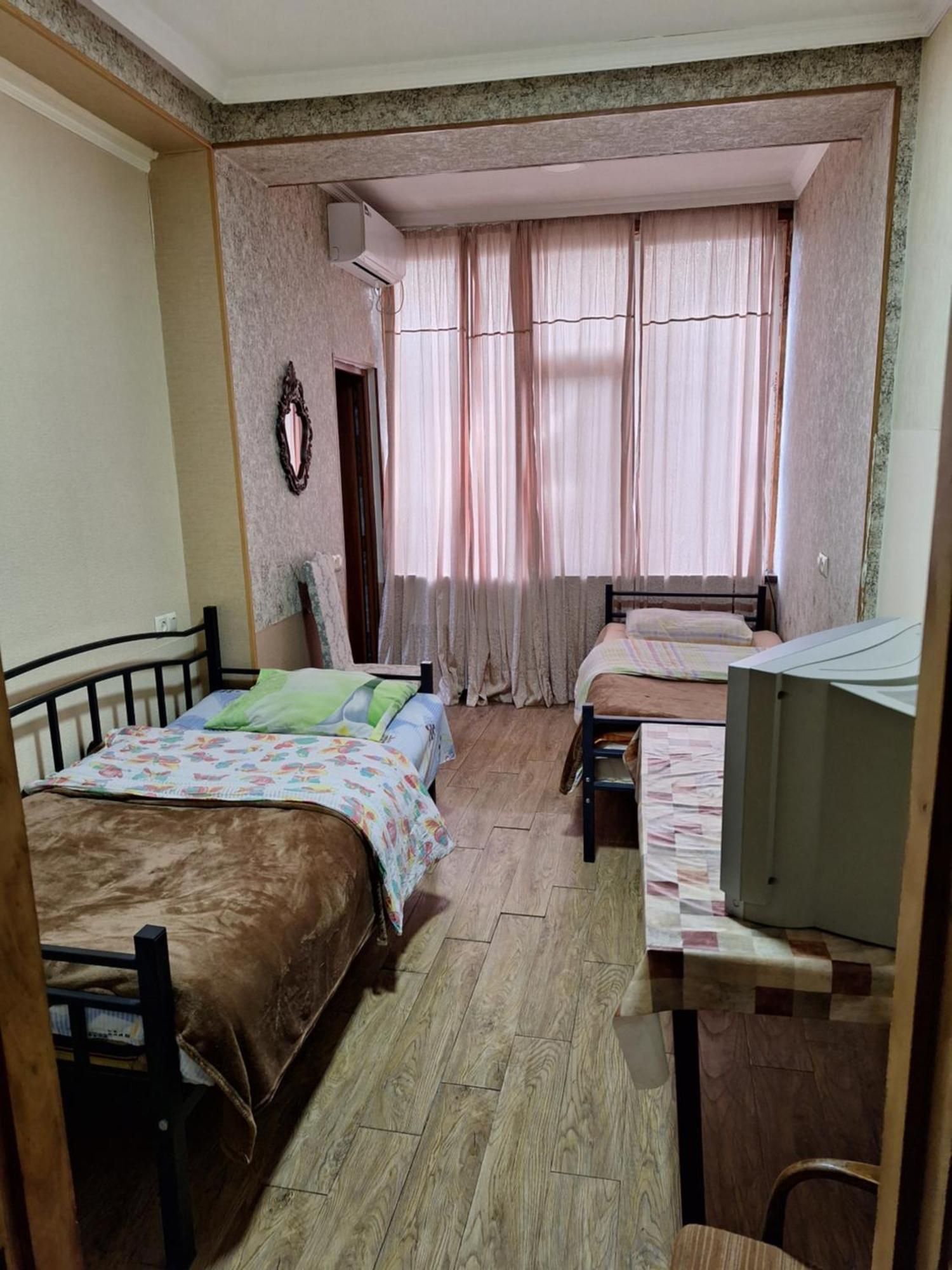 קוטאיסי Guest House 15A מראה חיצוני תמונה