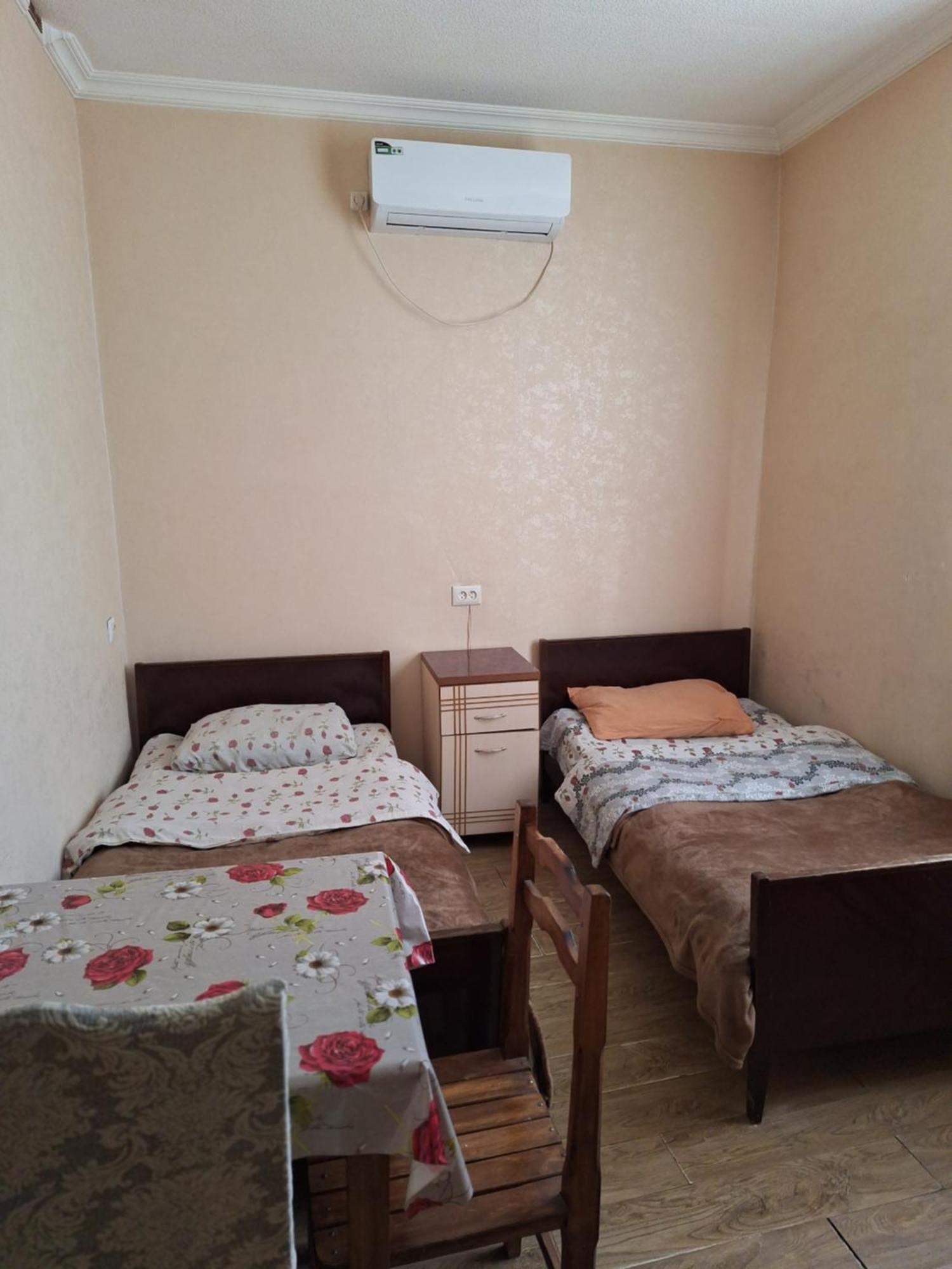 קוטאיסי Guest House 15A מראה חיצוני תמונה