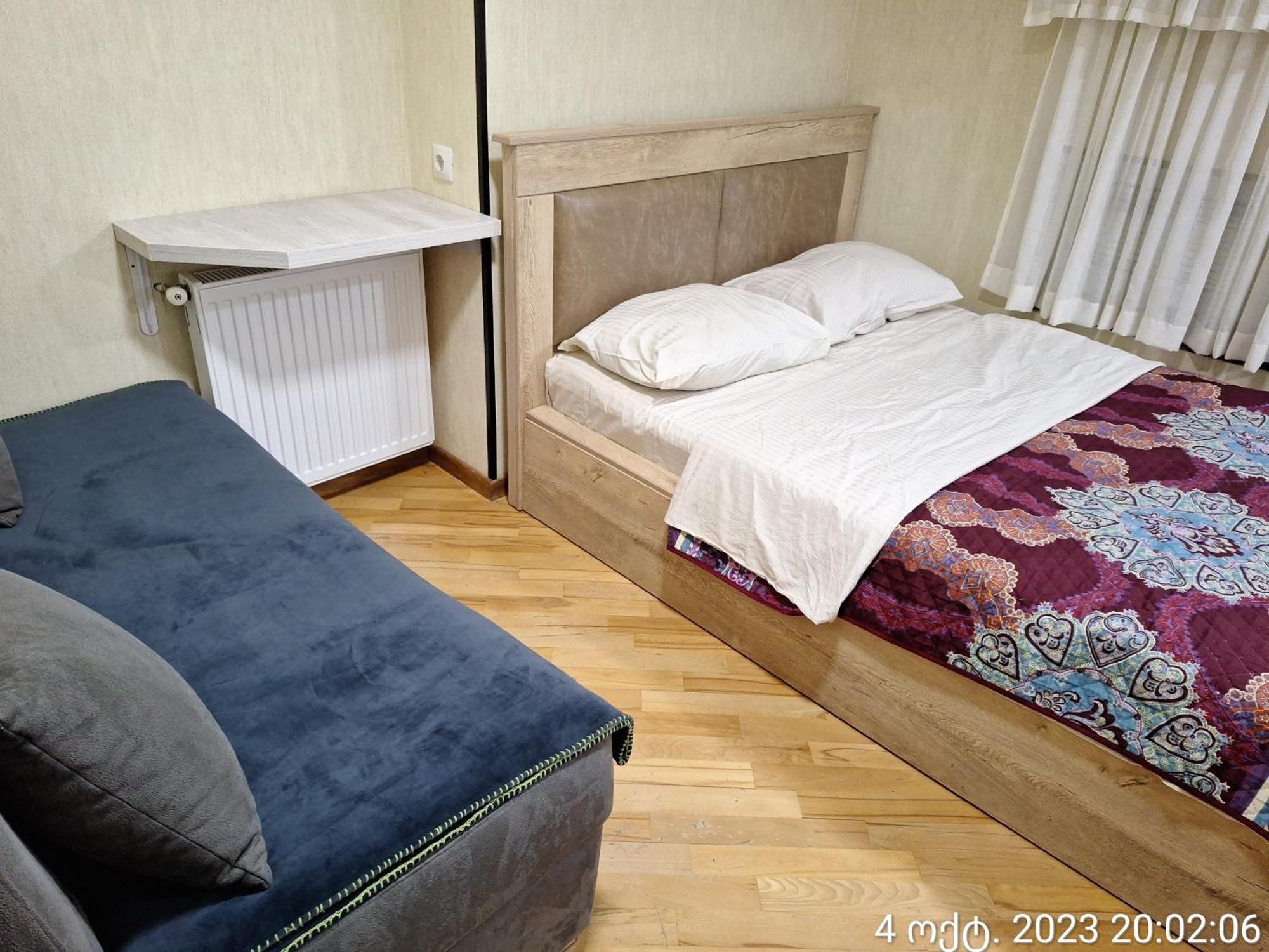 קוטאיסי Guest House 15A מראה חיצוני תמונה